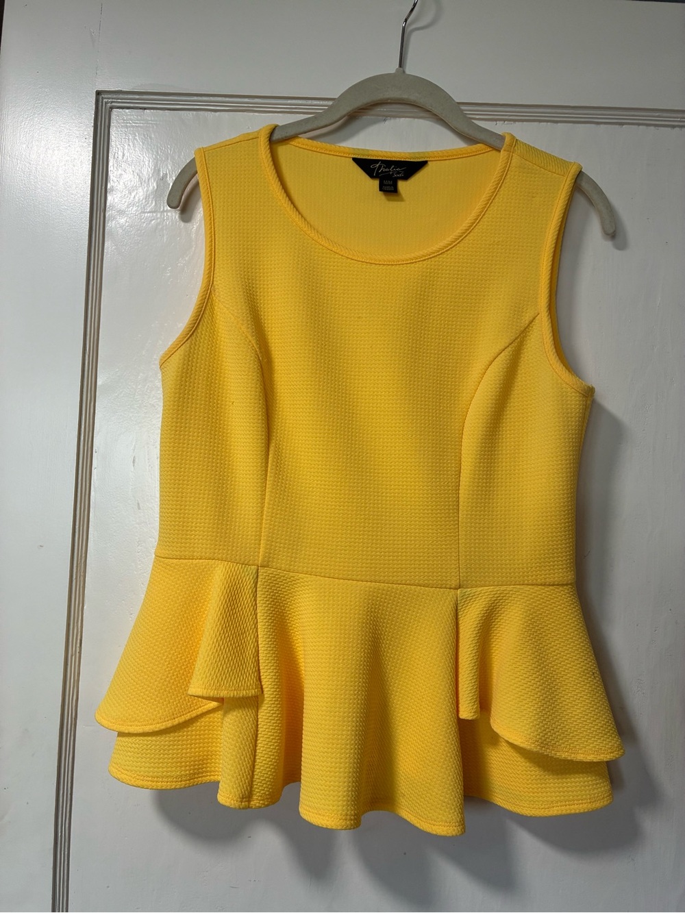 Thalia Sodi Bright Yellow Sleeveless Peplum Top - Picture 4 of 5